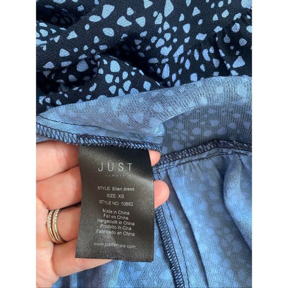 JUST woman’s wrap dress size XS - Picture 7 of 7